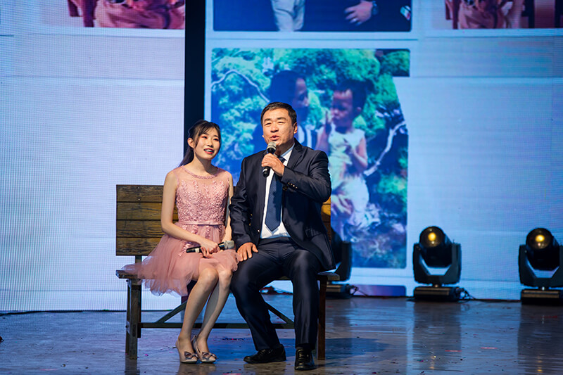 歡欣鼓舞迎新春，滿懷豪情攀高峰 | 聯(lián)橋集團2020迎新春聯(lián)歡晚會激情開演(圖27)